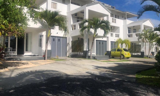 Grand Gaube Apartamento | Spacious Three Bedroom Apartment