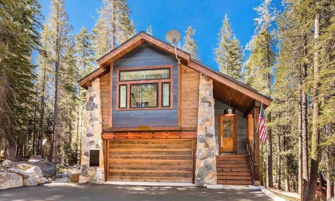 Soda Springs Casa | Spacious Three-level Home near Sugarbowl