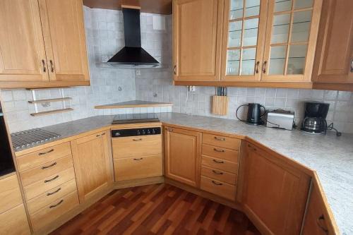 Lulea Apartamento | Spacious three room apartment with a large kitchen and bathroom