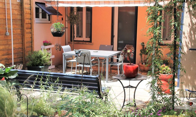 Marengo - Jolimont Casa | Casa Toulousaine espaciosa con jardín.