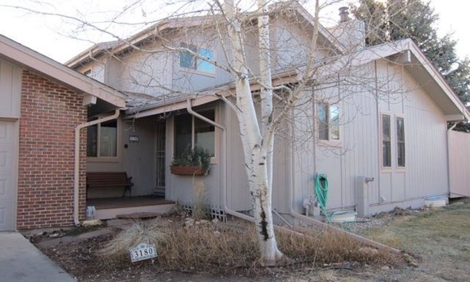 Glenwood Grove - North Iris Casa | Amplia casa de pueblo, situado en el centro, zona tranquila y en Boulder, CO