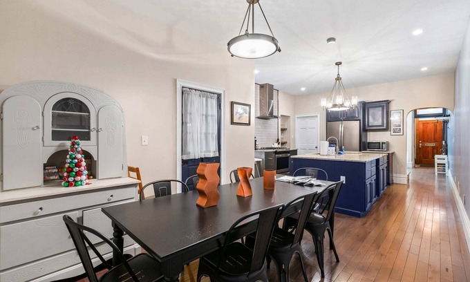 Manchester Casa | Spacious Townhouse Close to Casino/Stadiums 8