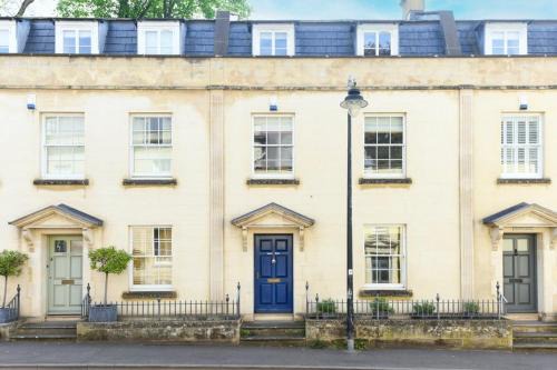 Wells Casa | Spacious Townhouse Private Parking Central Wells