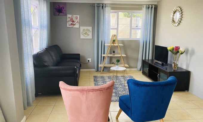 Kenridge Apartamento | Spacious #Trendy#Central#FastWifi#Parking