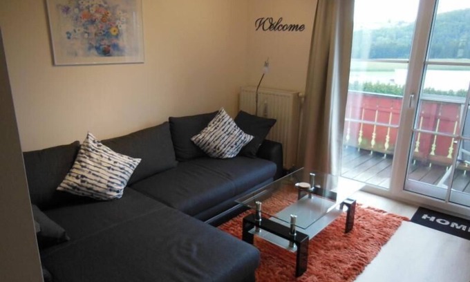 Schlatzendorf Apartamento | Spacious two-room apartment for up to 4 people with its own balcony or terrace