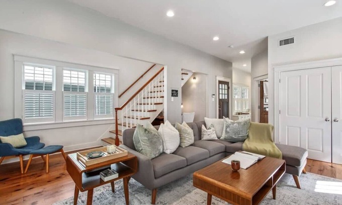 Mid-City Casa | Spacious, Upscale MidCity 4br- Close to Everything