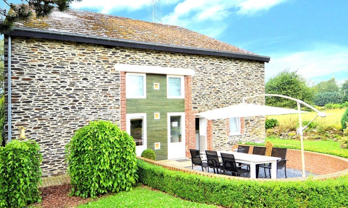 Warempage Villa | Amplia villa con encanto