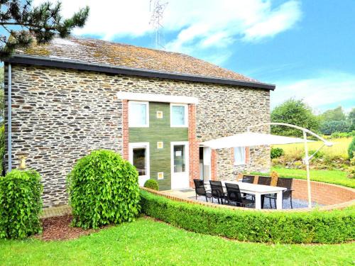 Warempage Villa | Spacious Villa with Charm