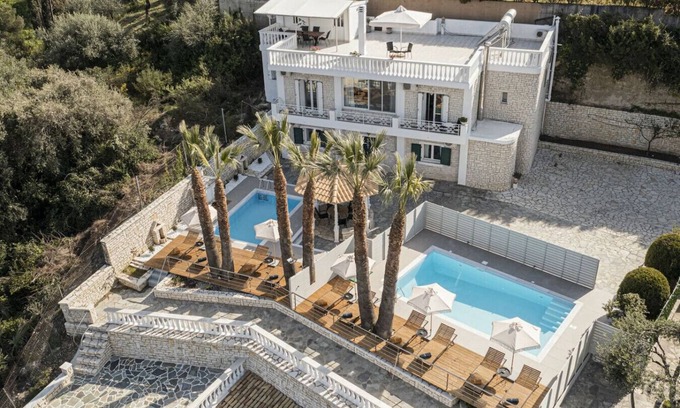 Gouvia Villa | La Vista Residence with 2 pools and stunning sea views close to Corfu Town