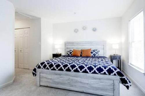 Washington Apartamento | Spacious Washington, D.C. Rowhome w/free parking!