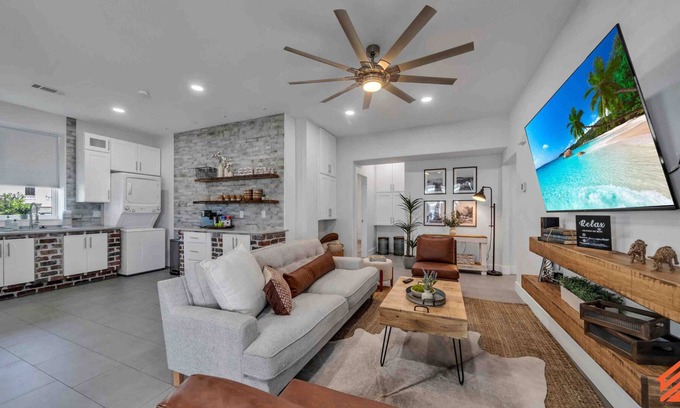 Ocean City Apartamento | Spacious Waterfront Retreat 3BR King Beds Suite