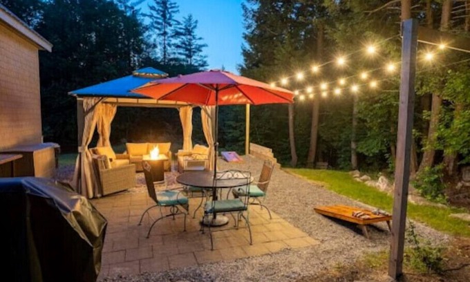 Thornton Casa | Spacious White Mtns Home with Outdoor Patio & Fireplace