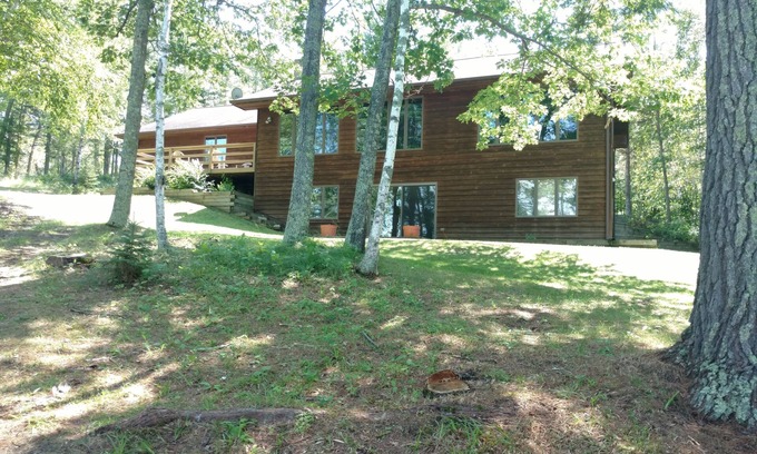 Longville Casa | Espacioso durante todo el año, 3 habitaciones en Lakehome en Wabedo Lake, Longville, MN, para 8 personas