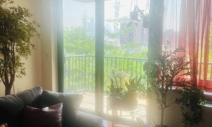 Hoboken Condominio | Spacious Zen Den 2 bedrooms, 2 bathrooms with easy commute to NYC