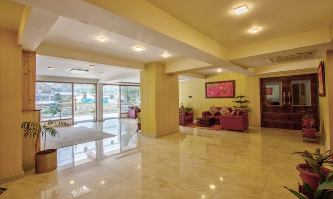 Manali Hotel | Span Inn & Suites