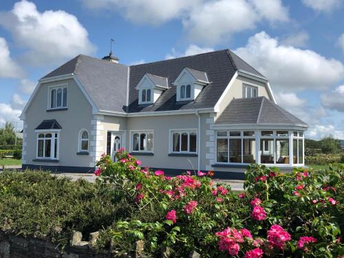 Miltown Malbay Casa | Spanish Point Armada Getaway