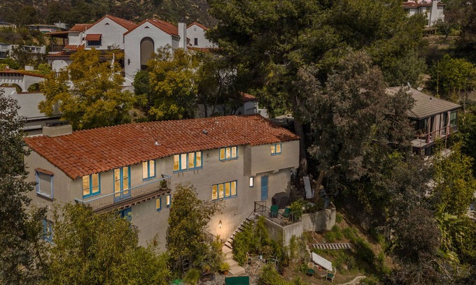 Hollywoodland Casa | Spanish Style Villa with Stunning Views, Hollywood