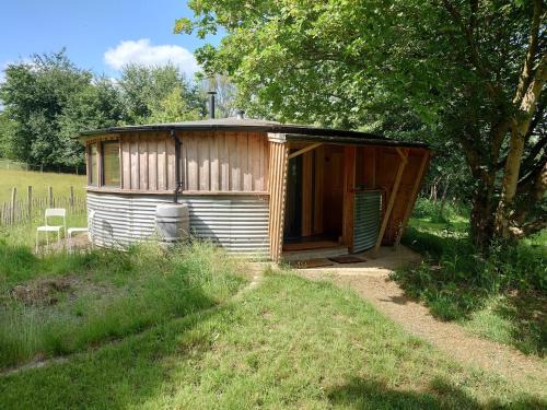 Moreton Otro | Sparrow Hill Orchard