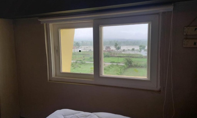 Rishikesh Apartamento | Spatii A Colorful living spaces