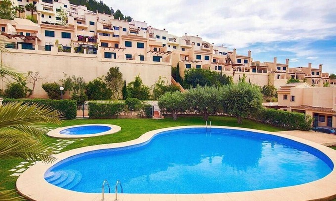 L'Alcassar Casa | Espectacular adosado de diseño con vistas