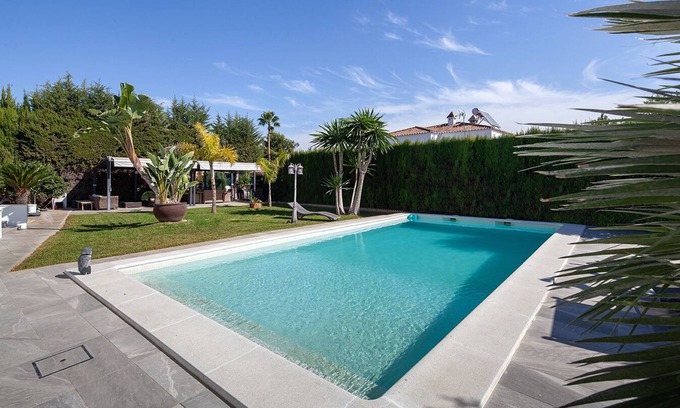 Valencina de la Concepción Villa | Spectacular villa next to Seville-Sevillarooms