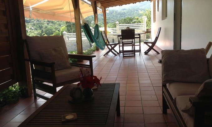 Sainte-Rose Casa | Oferta especial 420 € por semana para 2 pers del 01/01 al 30/03/19 o 6 noches.