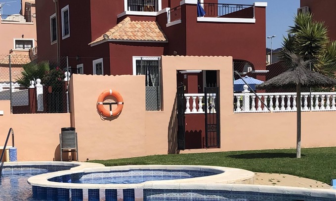 Los Montesinos Villa | OFERTA ESPECIAL PARA 2020 5% de descuento en reservas anticipadas hasta el 31 de abril.