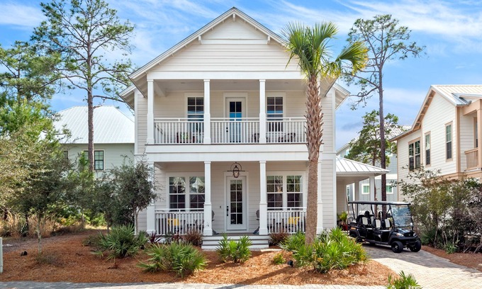 Lakeside at Blue Mountain Beach Casa | Special Price ☀️ 6 Seat Golf Cart | *Heated & Chilled Pool | New & Gated | Near Restaurants