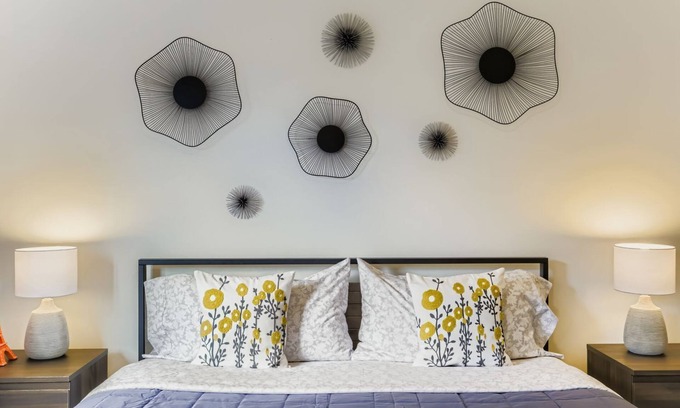 Haller Lake Casa | Specious 3-Bedroom house in Seattle- NearnLight Rail and UW, Free Parking