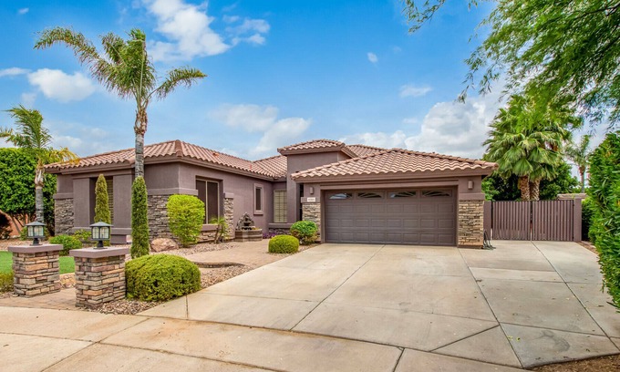 Augusta Ranch Casa | Spectacular 4 Bedroom 2 Bath Mesa Home