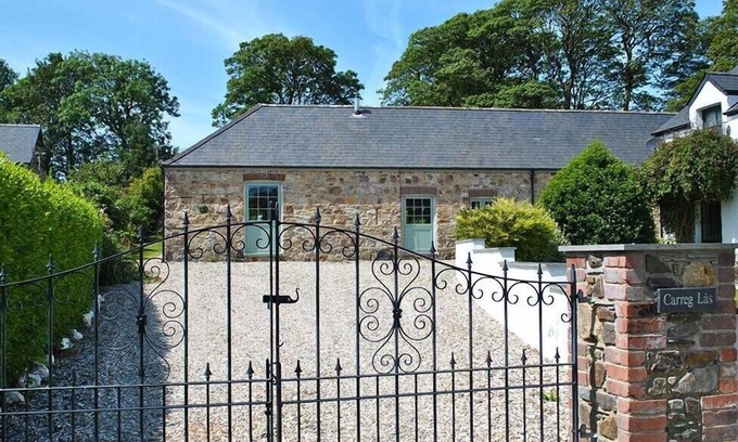 Hayscastle Cross Casa | Spectacular, award winning self-catering barn conversion in Pembrokeshire.