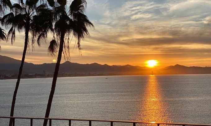 Las Hadas Apartamento | Spectacular Hadas Sunset and Ocean view