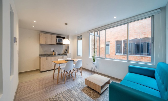 Financial District Apartamento | Spectacular High-End Apartment in Chapinero Alto with Wifi