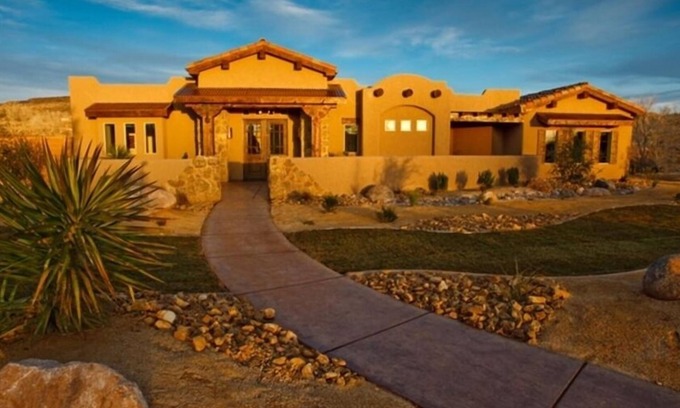 Virgin Casa | Espectacular casa cerca de Zion con piscina y jacuzzi