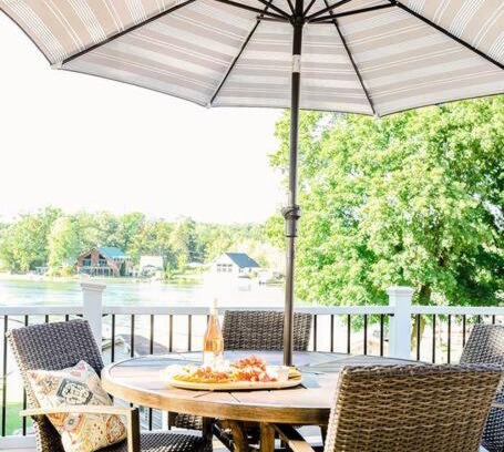 Palo Casa | Spectacular Lake Views!