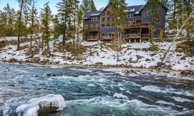 Leavenworth Cabina | Spectacular Lodge Retreat