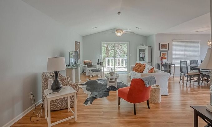 Beaufort Casa | Spectacular Marsh Views on Waters Edge