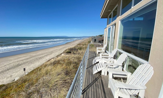 Watsonville Casa | MEJOR DE LAS DUNAS DE PAJARO: LA INCREÍBLE CASA 15 - VISTA MODERNA Y ESPECTACULAR