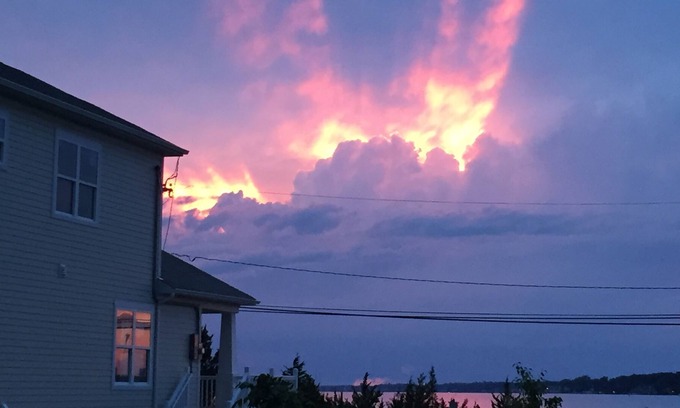 Bayville Casa | Spectacular sunsets and water views, only steps to beach and boardwalk!