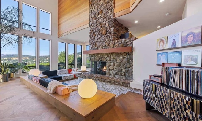Santa Rosa Casa | Spectacular & Secluded Wine Country Estate