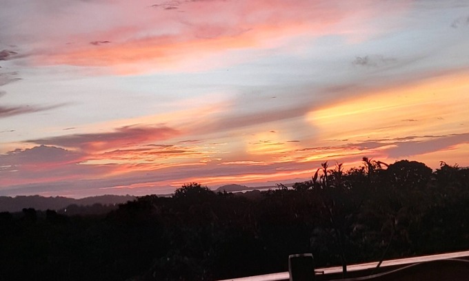 Boca Chica Casa | Spectacular sunsets from 2-bedroom house in welcoming Boca Chica with WiFi