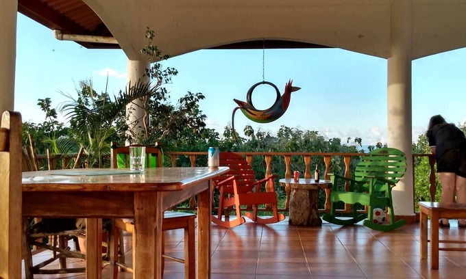 Boca Chica Casa | Spectacular sunsets from charming 2-bedroom house in Boca Chica with WiFi