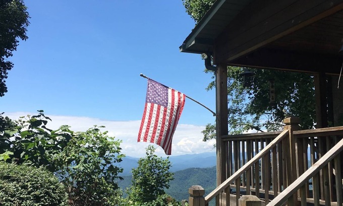 Bryson City Cabina | Espectacular vista hacia el oeste.