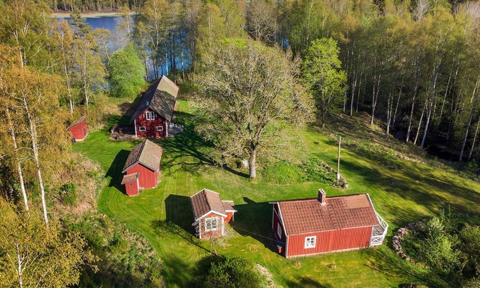 Finnerodja Casa | Alojamiento de 4 habitaciones en Finnerödja