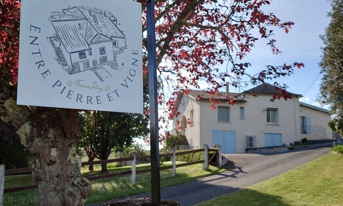 Monestier Otro | Spend Christmas/New Year's Eve in a former winegrower's farmhouse!