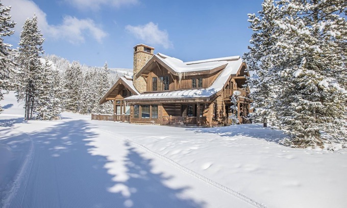 Spanish Peaks Cabina | Summer Stays Available! Mountain Cabin with Private Hot Tub