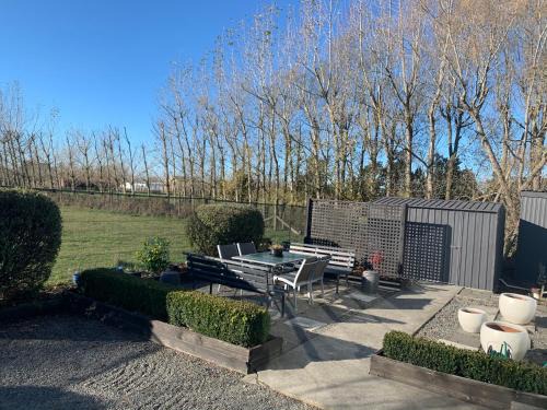 Yaldhurst Cabina | Spires Barn Lodge