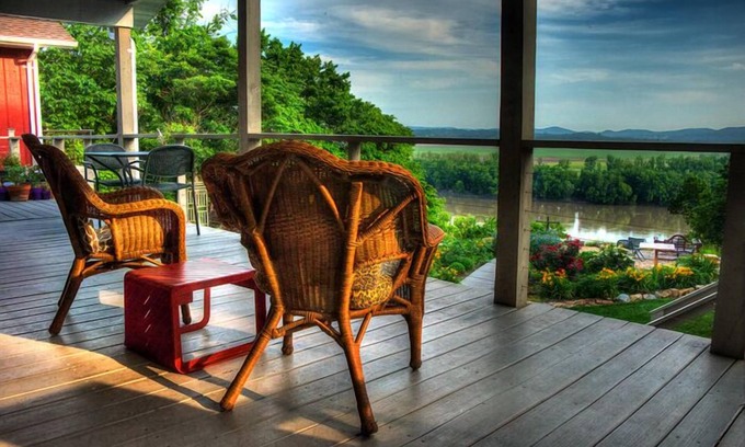 Hermann Casa | Spirit Hill Guest House y jardines con impresionantes vistas del río Missouri