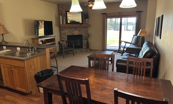 Eagle River Apartamento | Spirit of the Northwoods