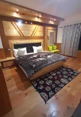 Kaza Casa | SpitivalleyHomestay